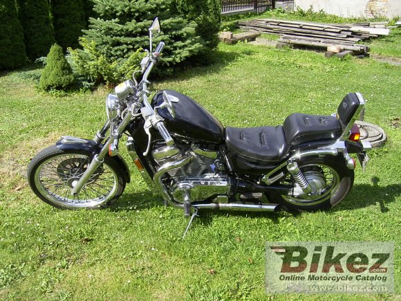 1988 suzuki vs 750 intruder photo